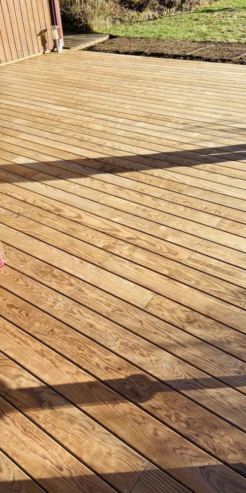 Terrasse extérieure bois - Créasol Auvergne (63)